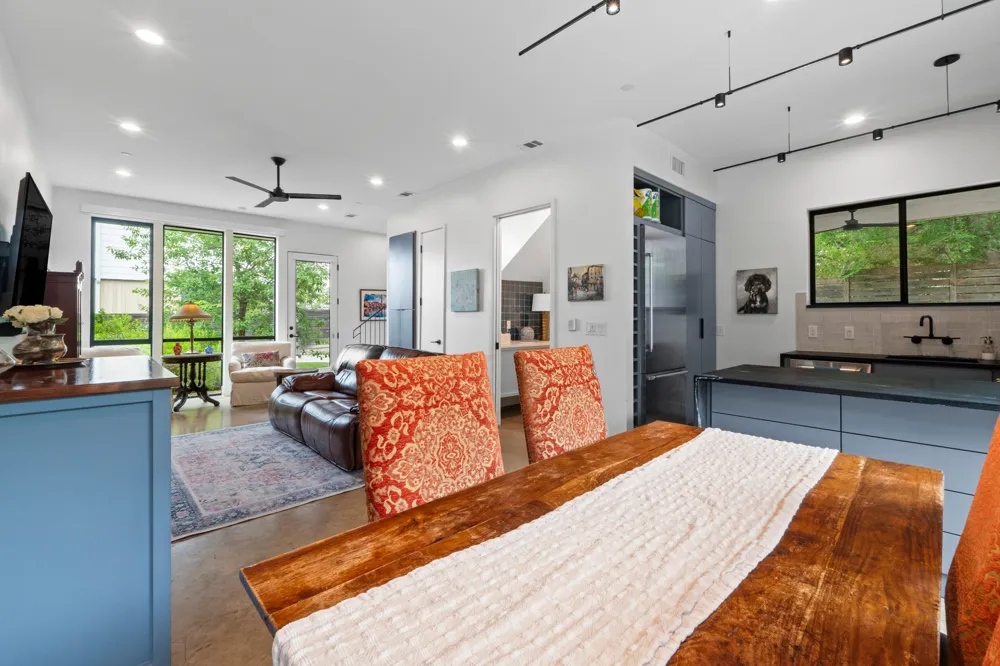 303 Woodward Street #32 Austin, TX 78704