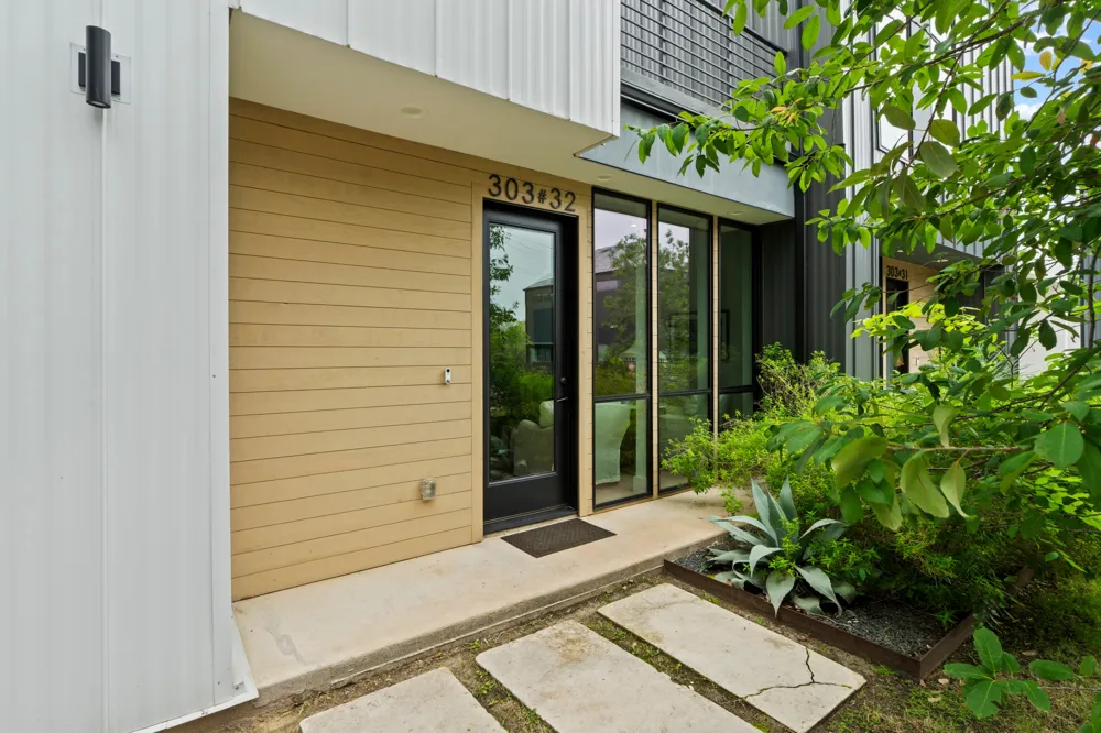 303 Woodward Street #32 Austin, TX 78704
