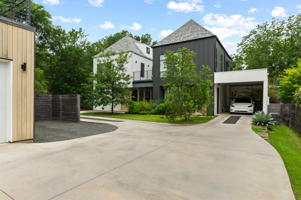 303 Woodward Street #32 Austin, TX 78704
