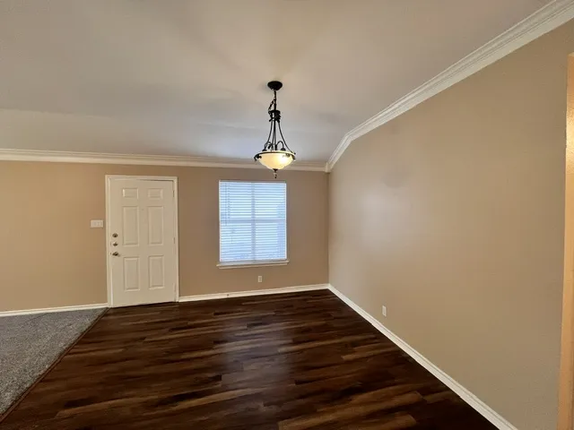 13330 Water Oak Lane Austin, TX 78729