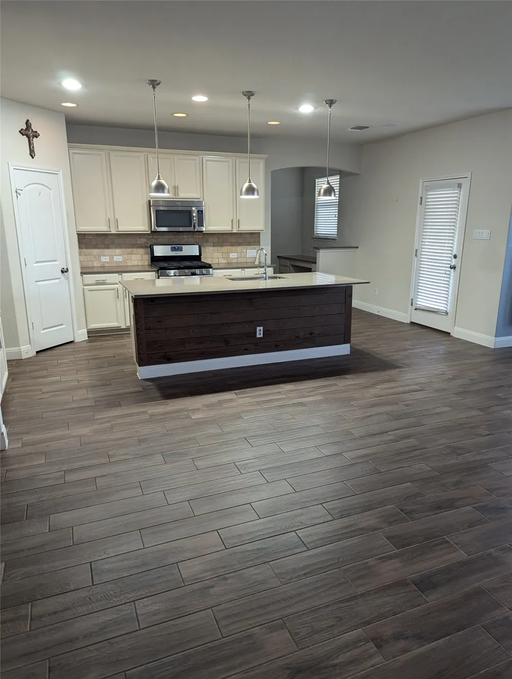 132 Andele Way Liberty Hill, TX 78642