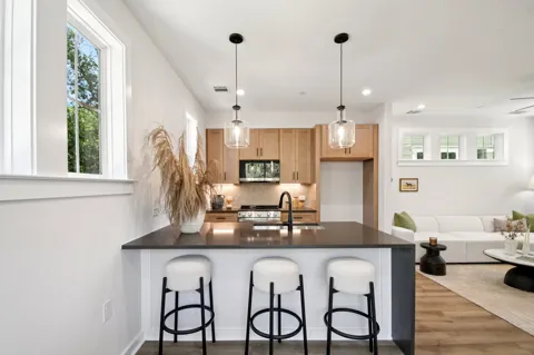 2410 Drew Lane Unit #5