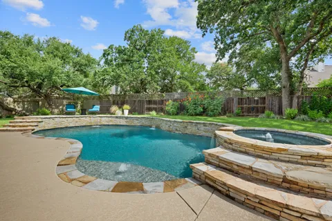 6409 Magenta Lane