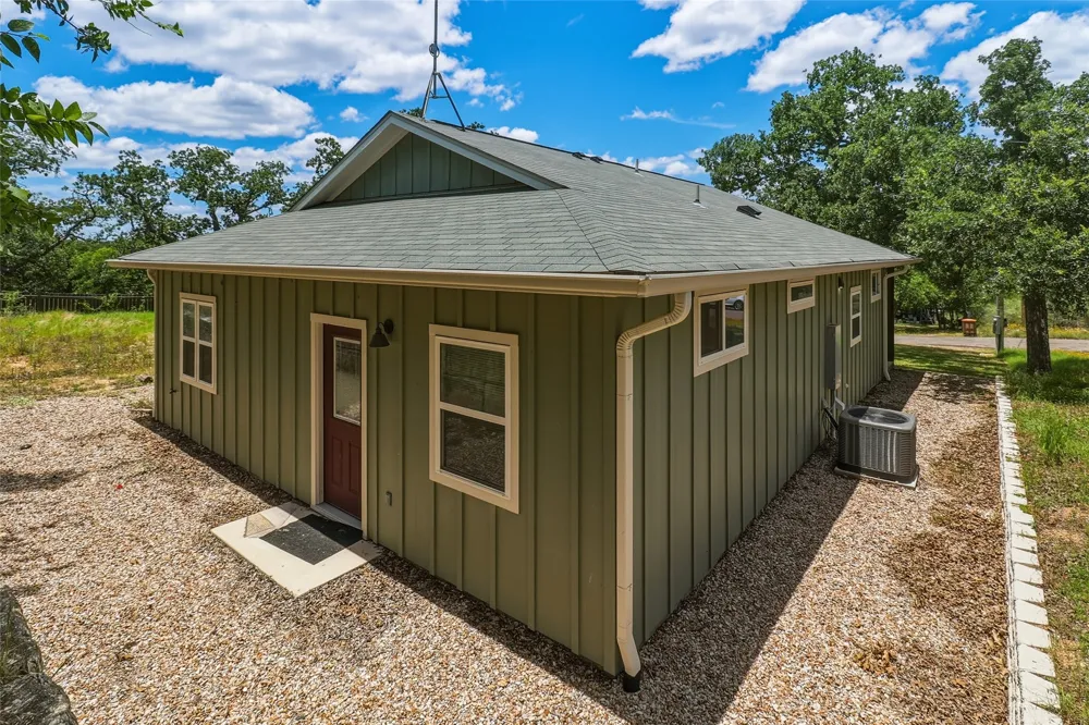 1626 Cree Trail Kingsland, TX 78639