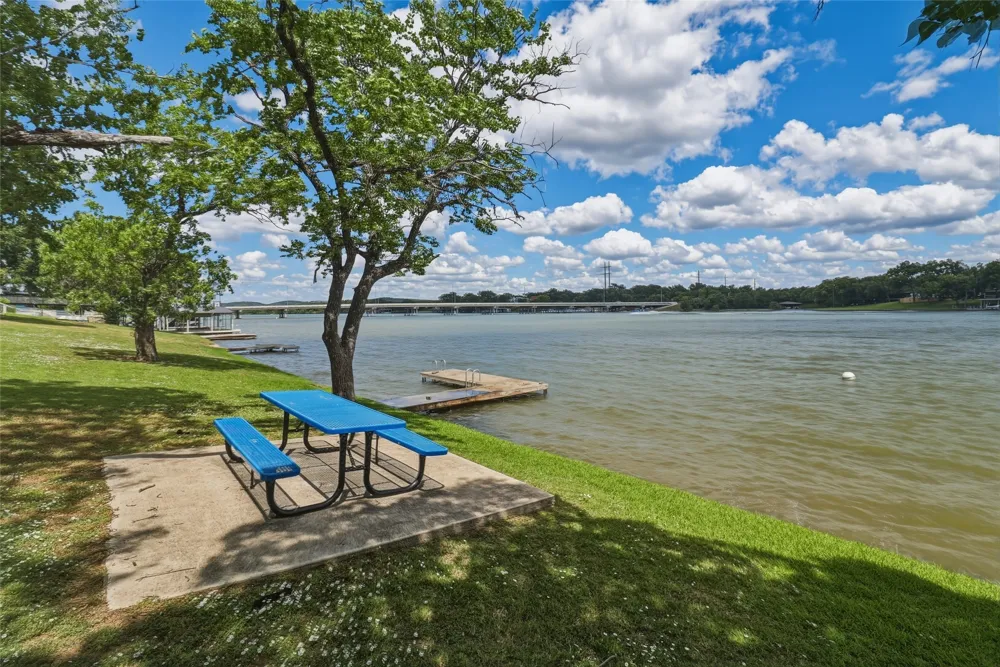 1626 Cree Trail Kingsland, TX 78639