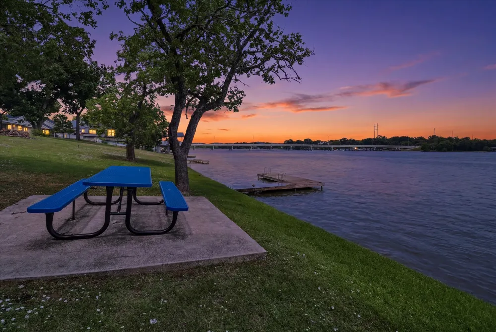 1626 Cree Trail Kingsland, TX 78639