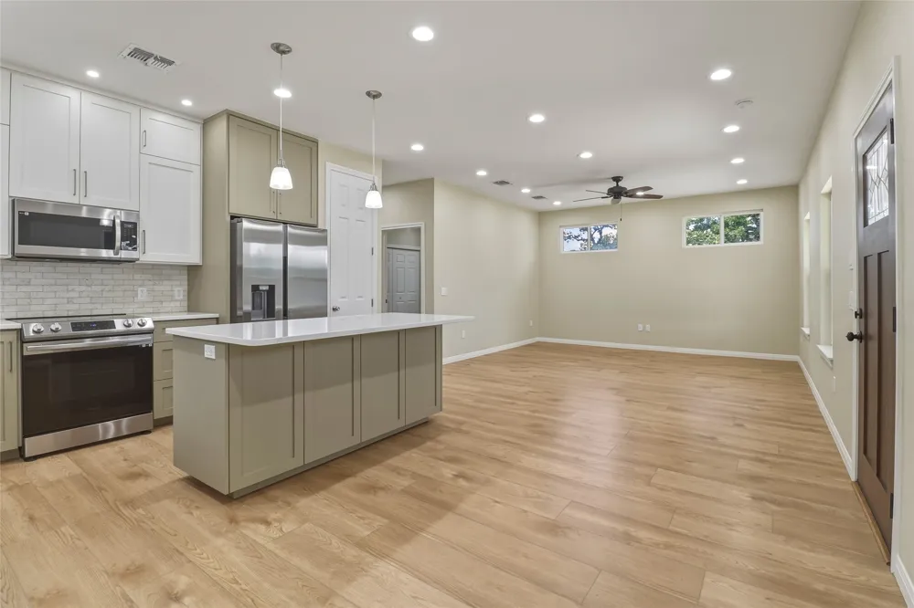 1626 Cree Trail Kingsland, TX 78639