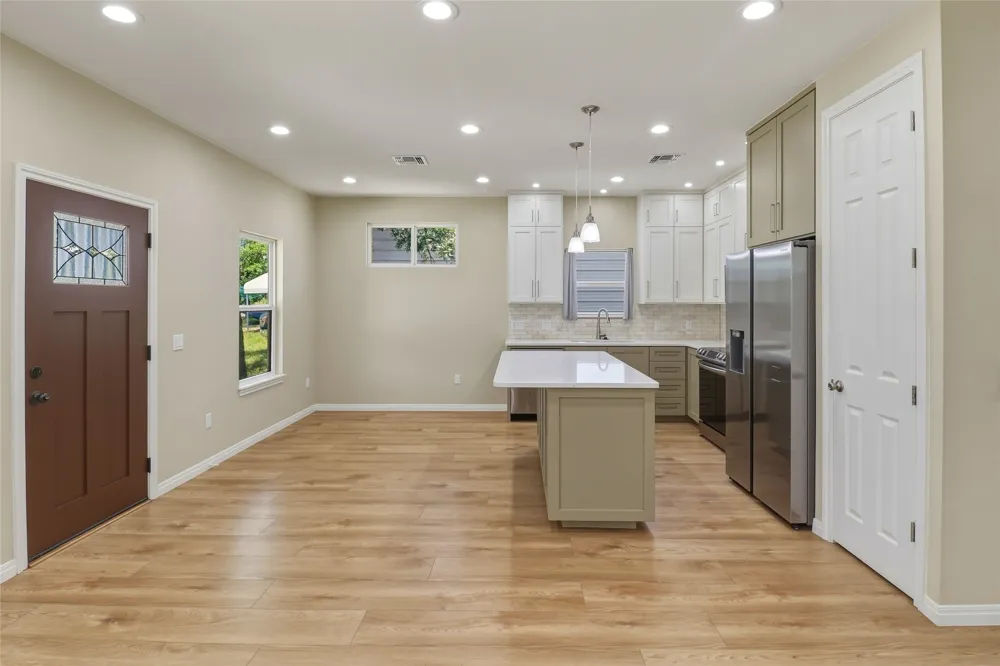 1626 Cree Trail Kingsland, TX 78639