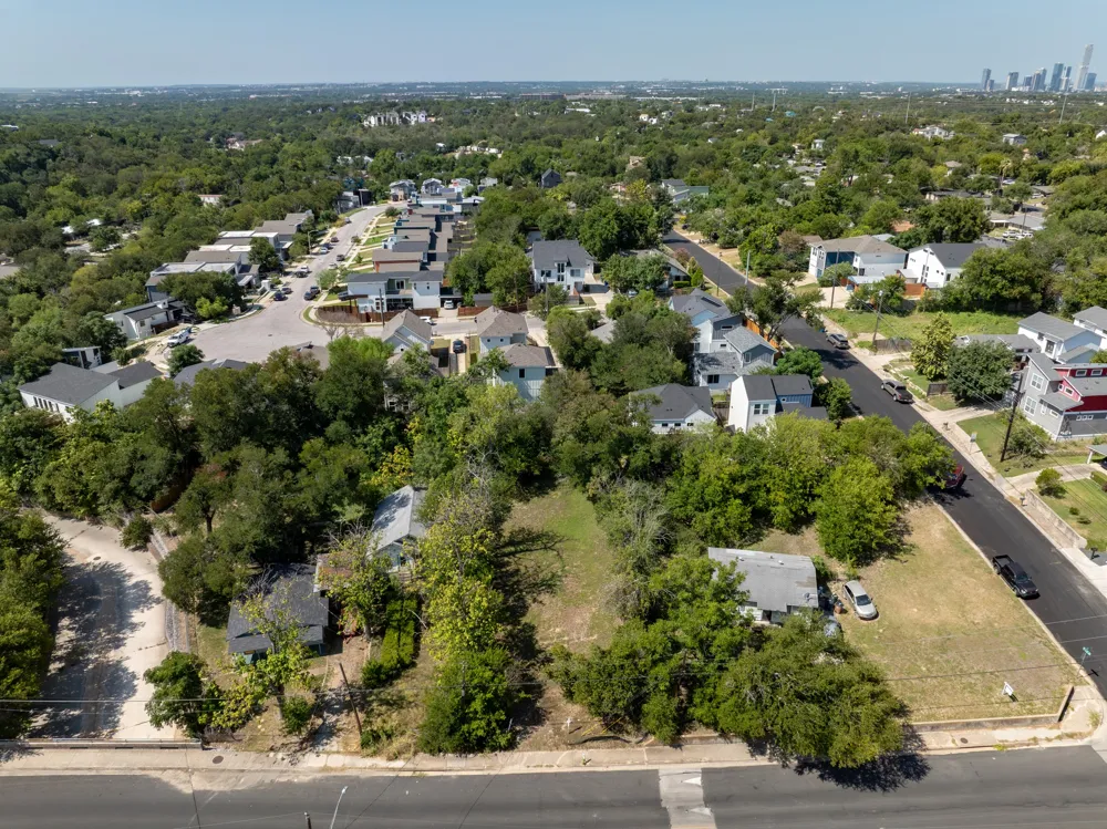 5005 Heflin Lane Austin, TX 78721