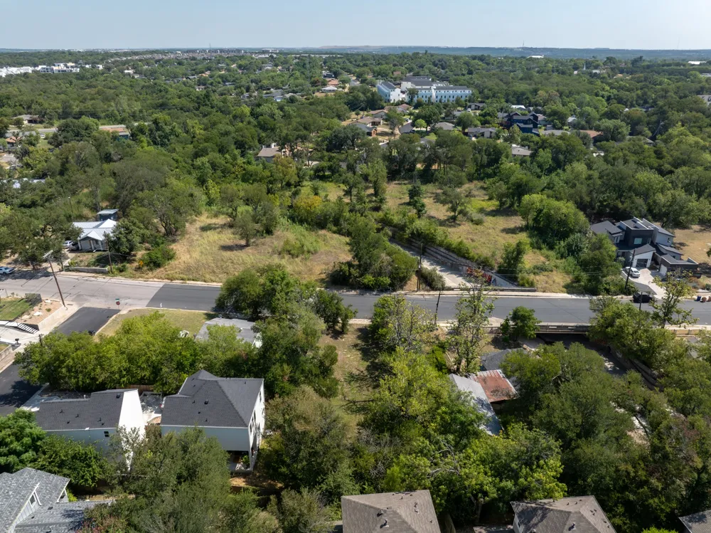 5005 Heflin Lane Austin, TX 78721