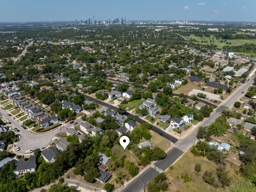 5005 Heflin Lane Austin, TX 78721