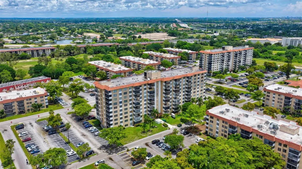 4174 Inverrary Drive #706 Lauderhill, FL 33319