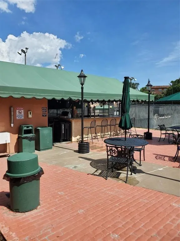 620 Tennis Club Drive #103 Fort Lauderdale, FL 33311