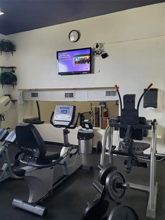 620 Tennis Club Drive #103 Fort Lauderdale, FL 33311