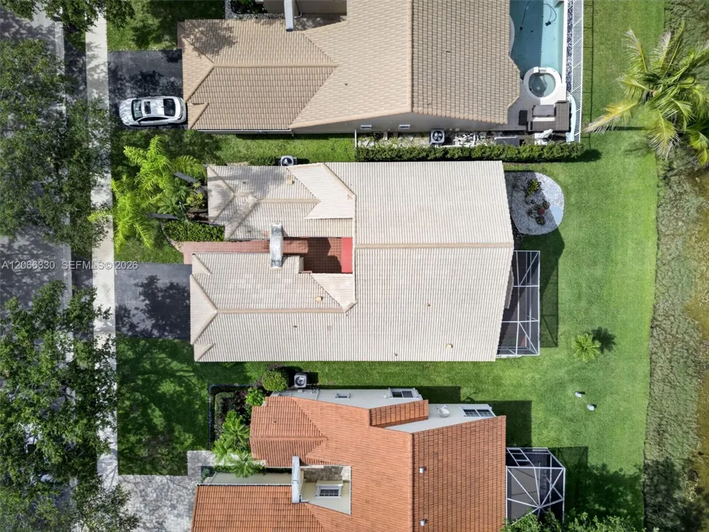 1520 Seabay Rd Weston, FL 33326