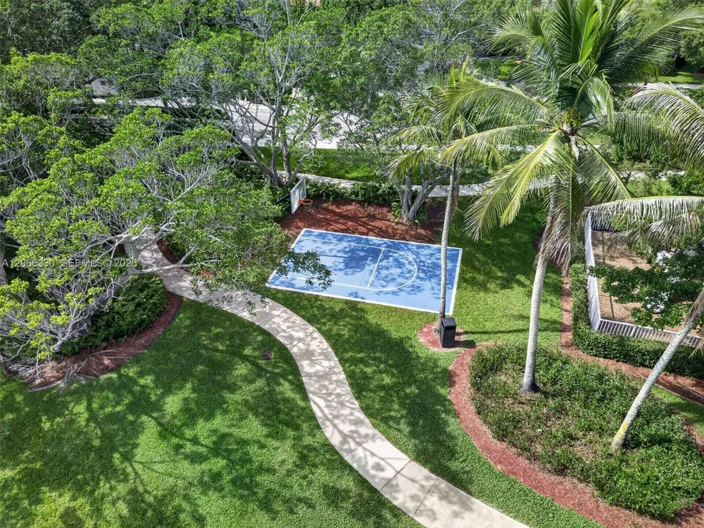 1520 Seabay Rd Weston, FL 33326