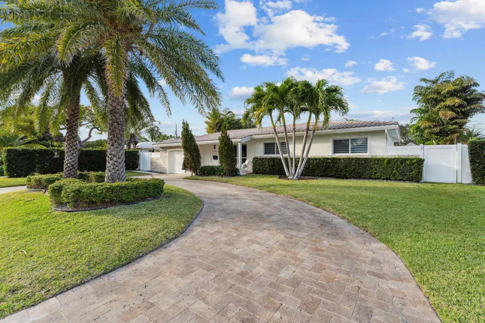 2205 NE 30TH STREET Lighthouse Point, FL 33064