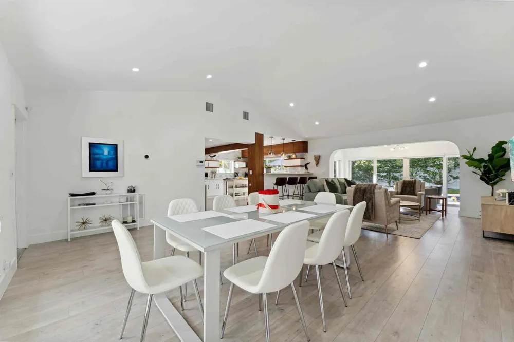 2205 NE 30TH STREET Lighthouse Point, FL 33064