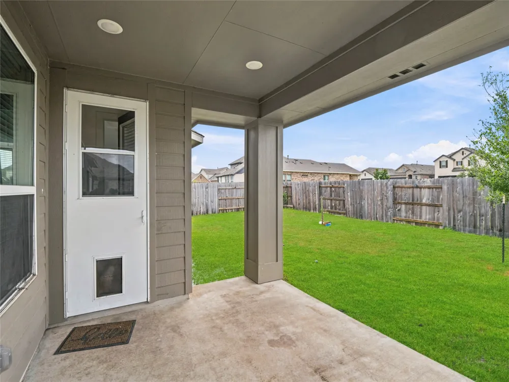 606 Biscayne Bay Bend Kyle, TX 78640