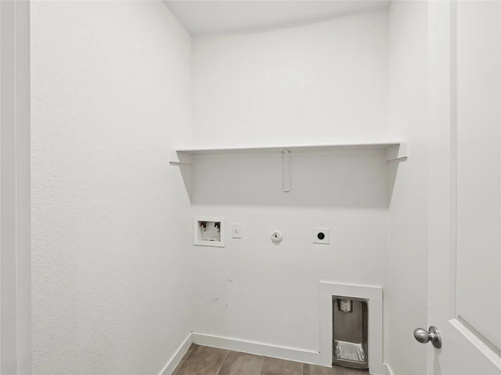 606 Biscayne Bay Bend Kyle, TX 78640