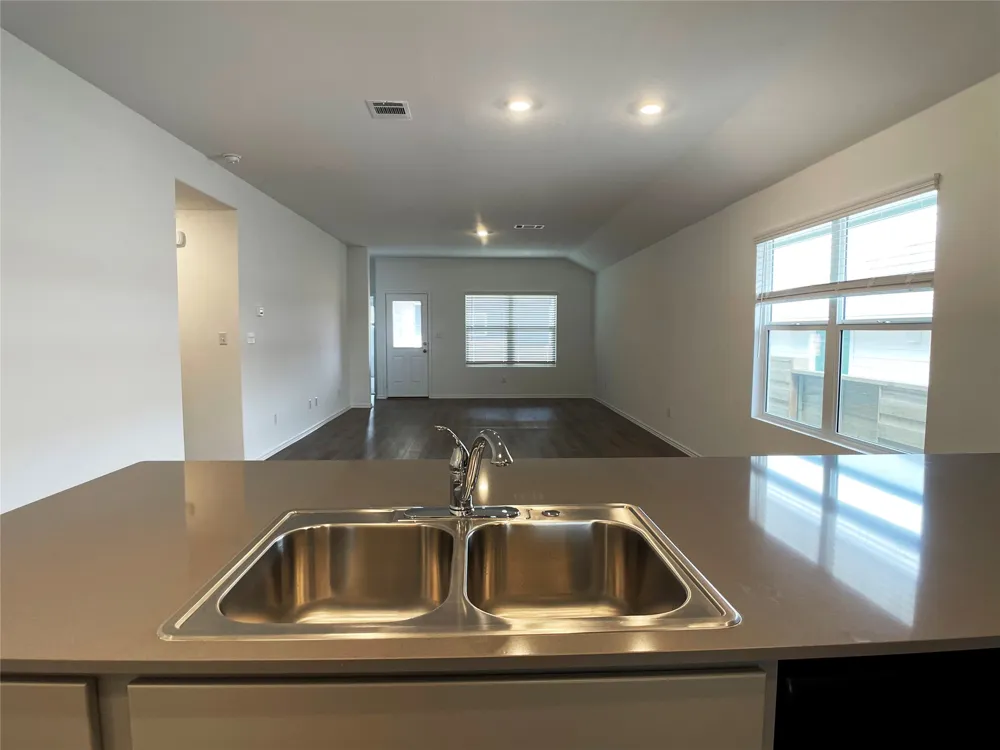 1445 Marley Kyle, TX 78640