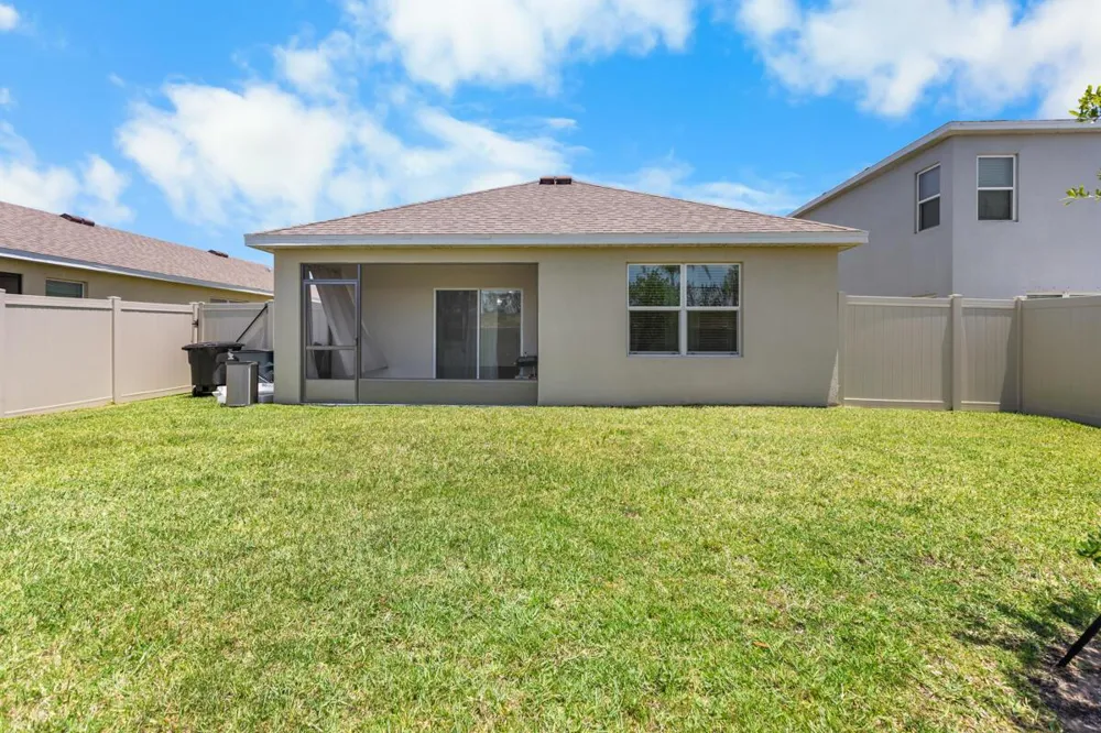 11044 SW Vasari Way Port St. Lucie, FL 34987