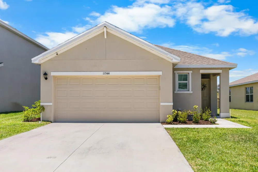 11044 SW Vasari Way Port St. Lucie, FL 34987
