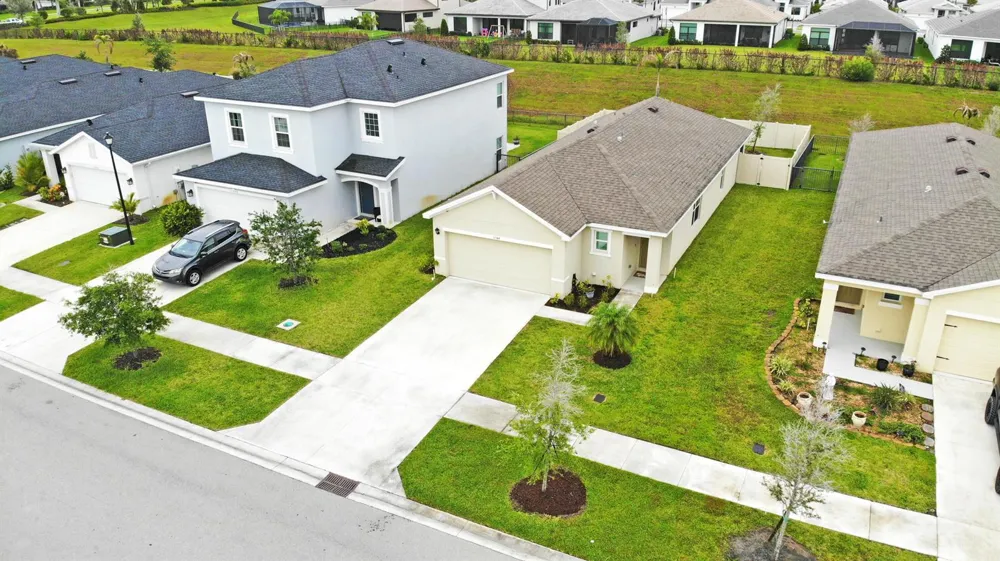 11044 SW Vasari Way Port St. Lucie, FL 34987