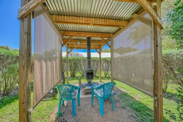 122 Ridge Drive Spicewood, TX 78669