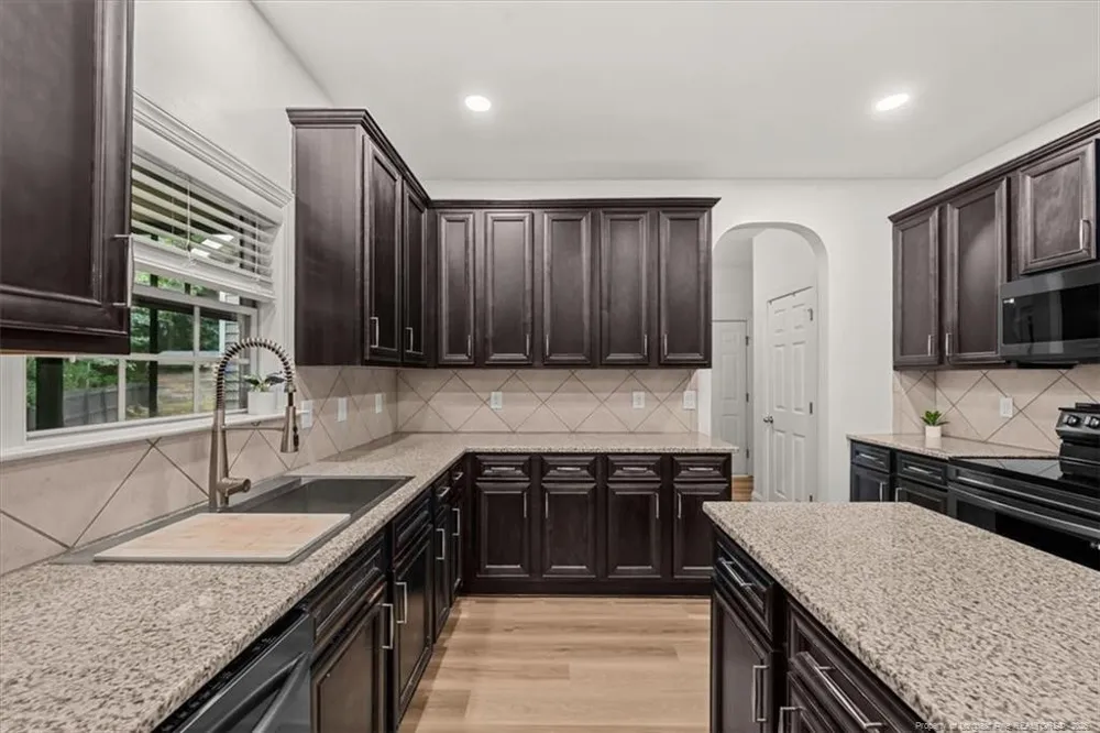 210 Huzzas Circle Cameron, NC 28326