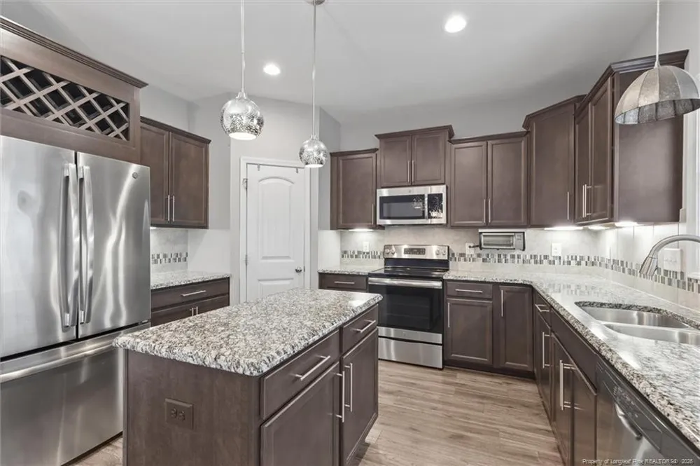 1908 Sweetfern Place Aberdeen, NC 28315