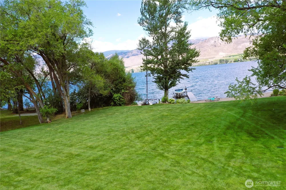 168 A Westlake Road Oroville, WA 98844