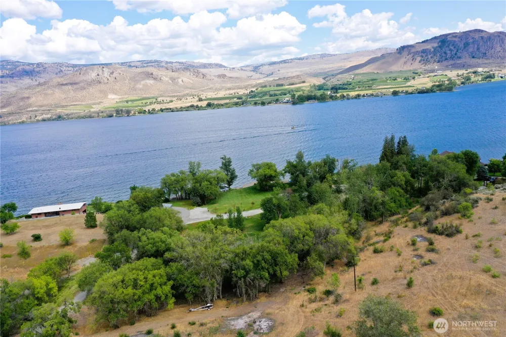 168 A Westlake Road Oroville, WA 98844