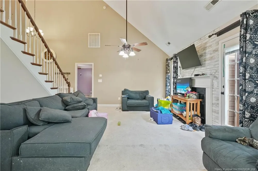 6621 Hillbrook Road Hope Mills, NC 28348