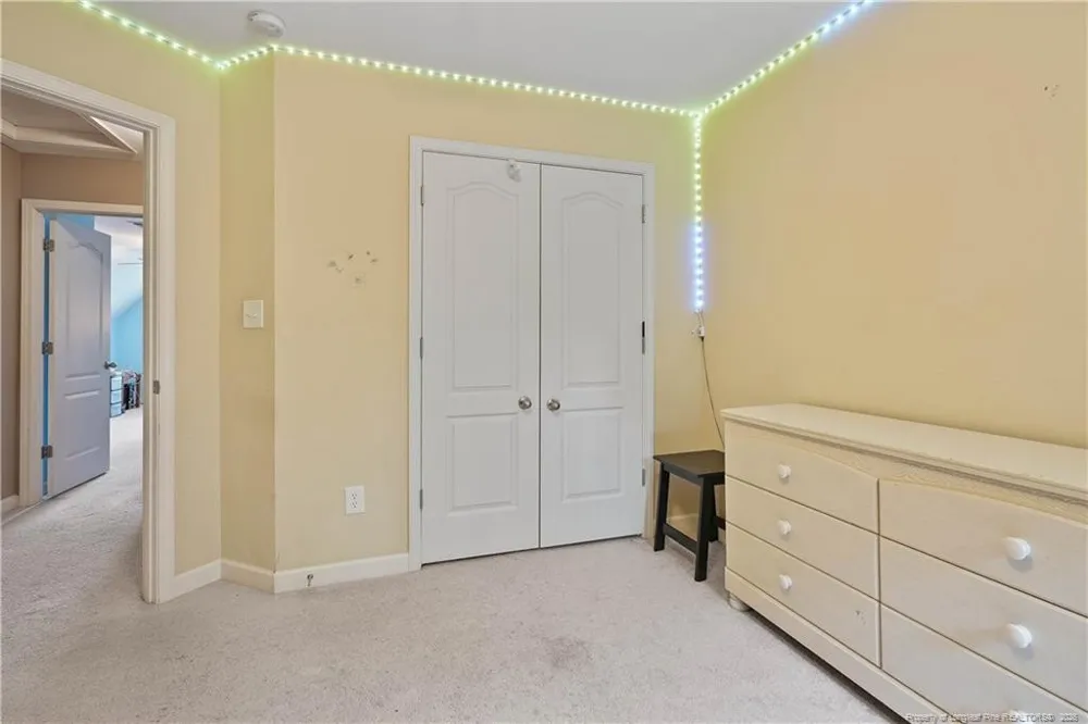 6621 Hillbrook Road Hope Mills, NC 28348