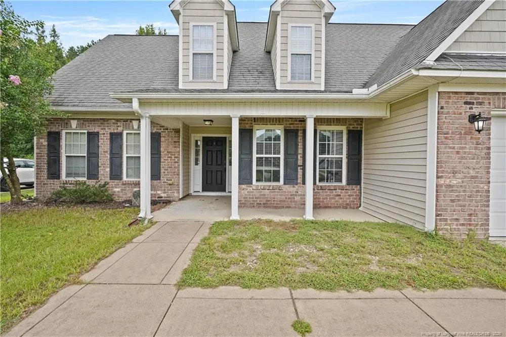6621 Hillbrook Road Hope Mills, NC 28348