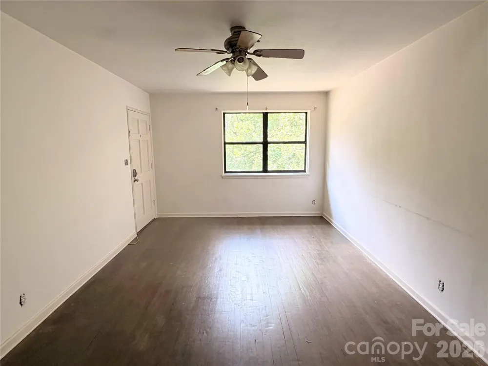 615 Biltmore Avenue #W-3 Asheville, NC 28803
