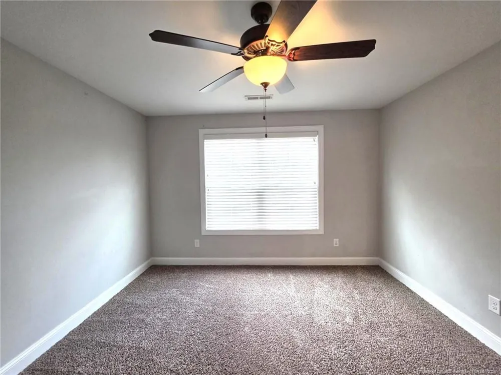 1465 Vergeland Drive Hope Mills, NC 28348