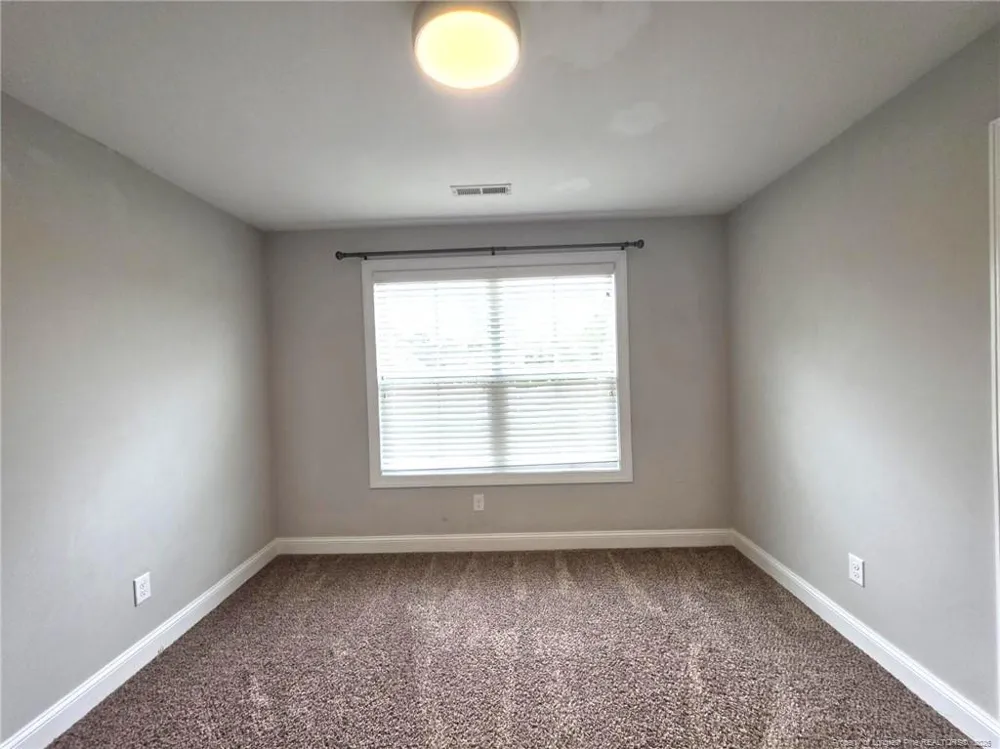 1465 Vergeland Drive Hope Mills, NC 28348