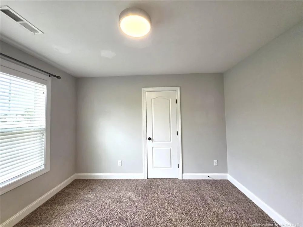 1465 Vergeland Drive Hope Mills, NC 28348