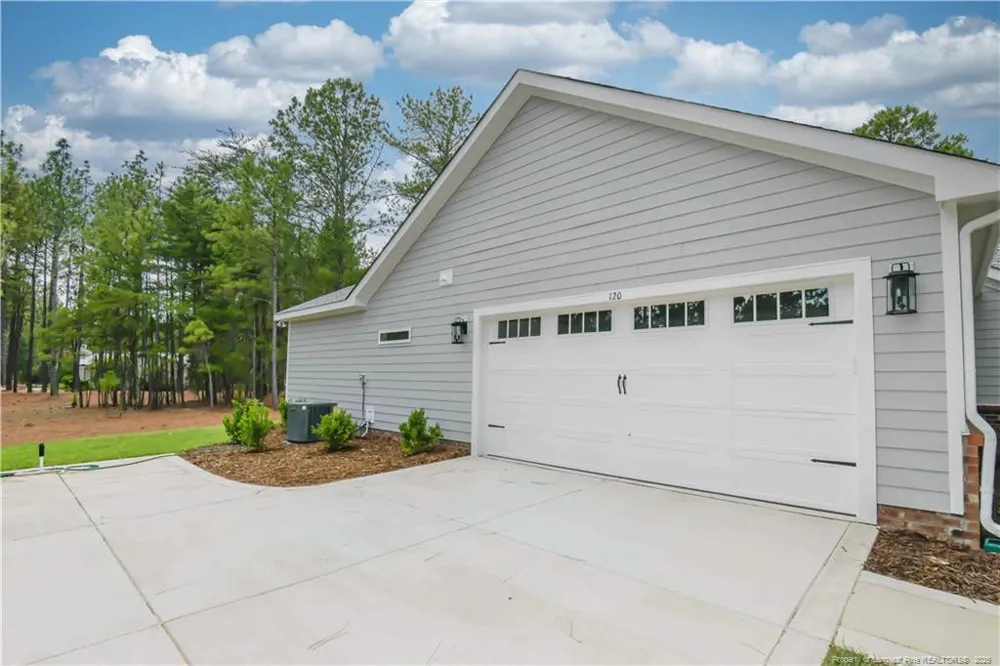 120 Edgewater Drive West End, NC 27376