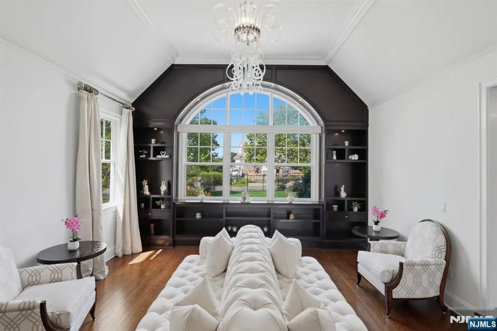 13 Rivers Edge Drive Rumson, NJ 07760