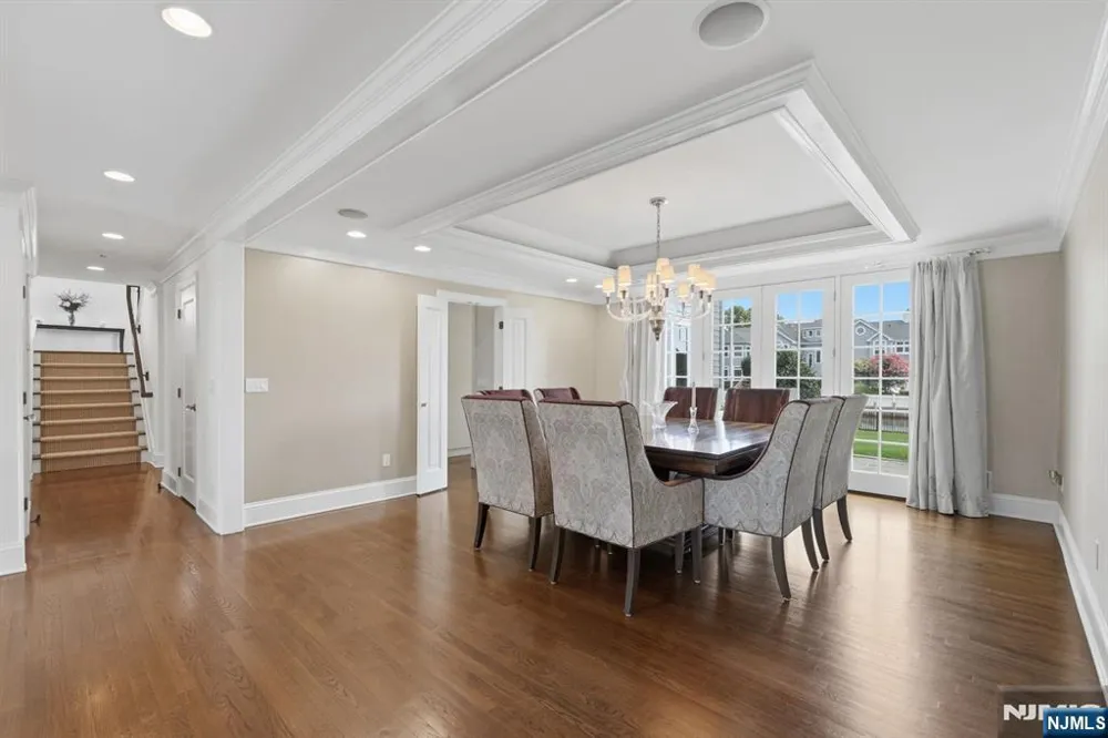 13 Rivers Edge Drive Rumson, NJ 07760