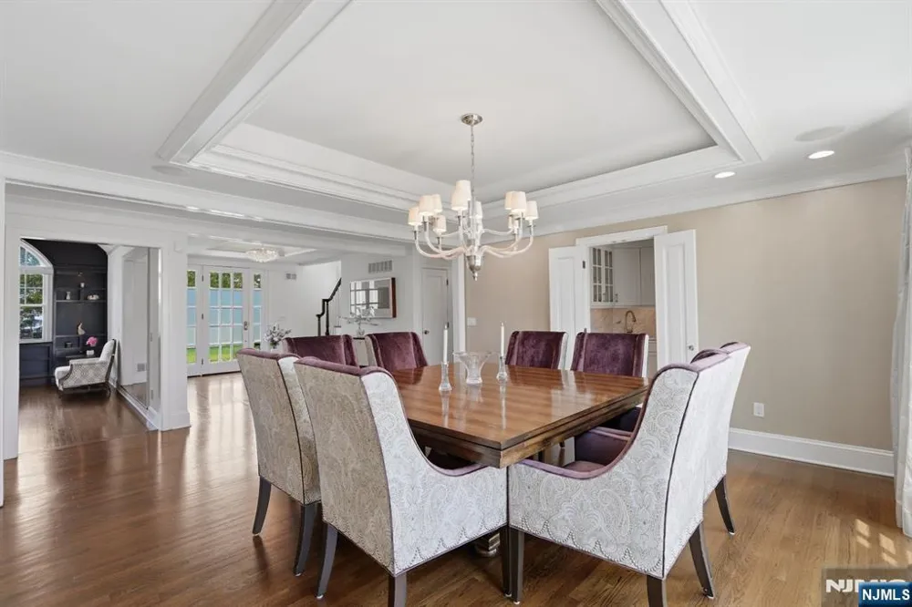 13 Rivers Edge Drive Rumson, NJ 07760