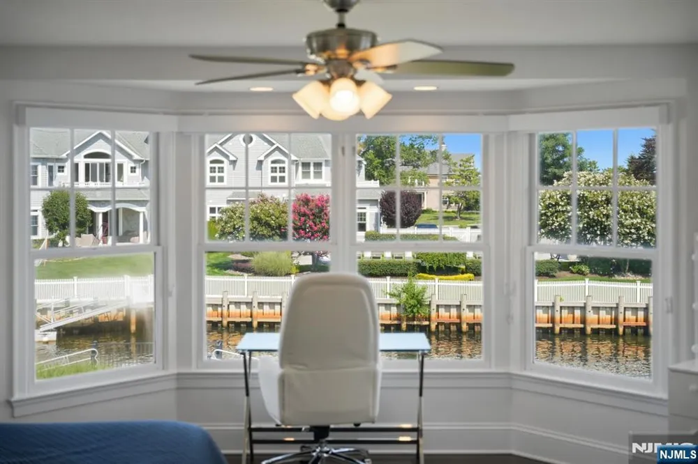 13 Rivers Edge Drive Rumson, NJ 07760