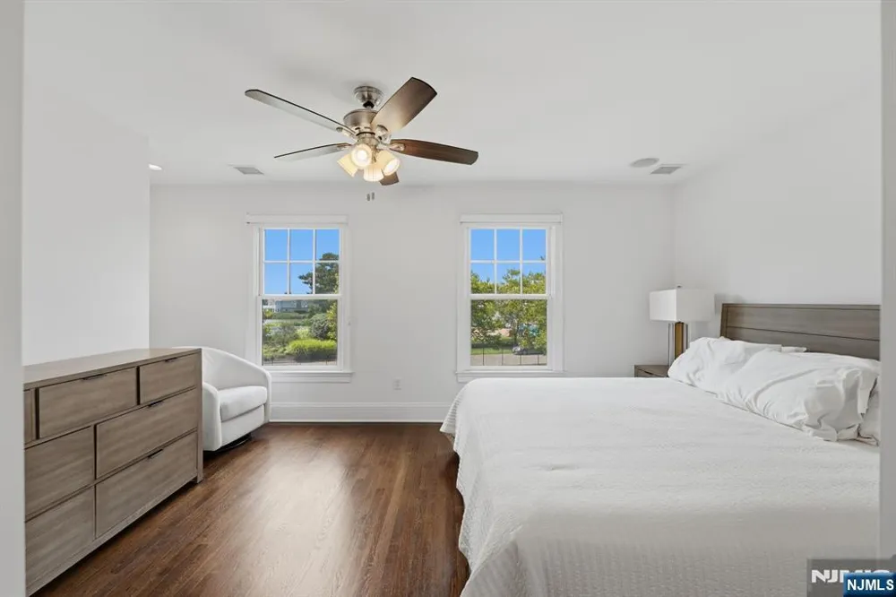 13 Rivers Edge Drive Rumson, NJ 07760