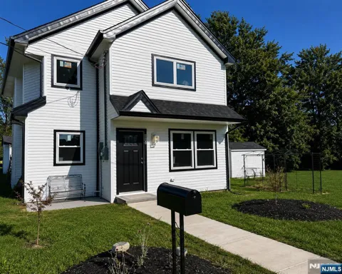 270 Alpine Way