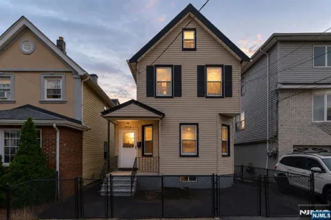 352 Forest Street