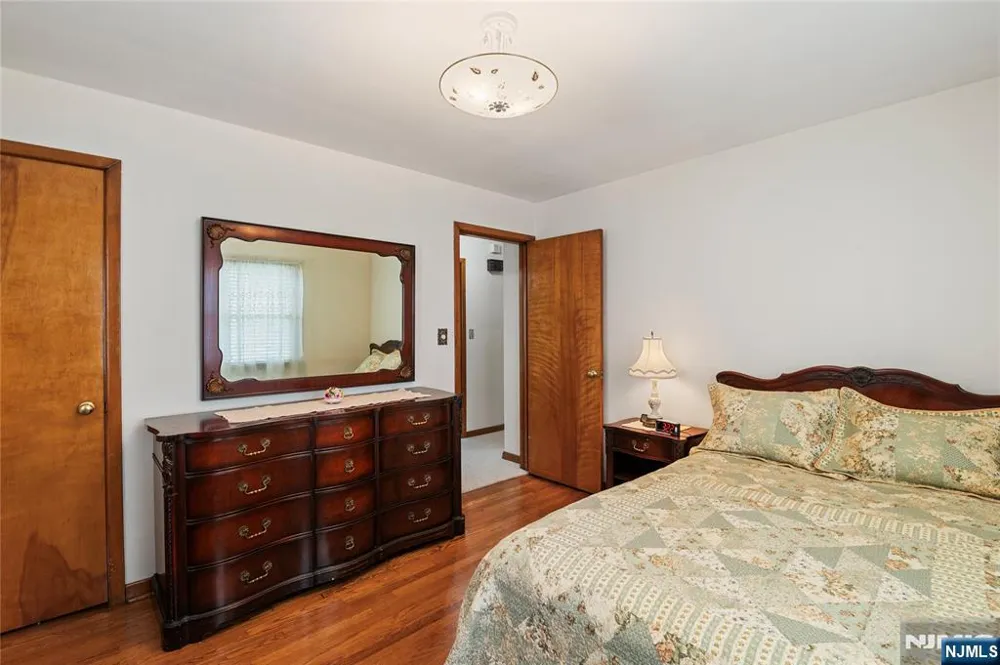 464 Boulevard Garfield, NJ 07026