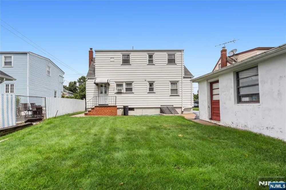 464 Boulevard Garfield, NJ 07026